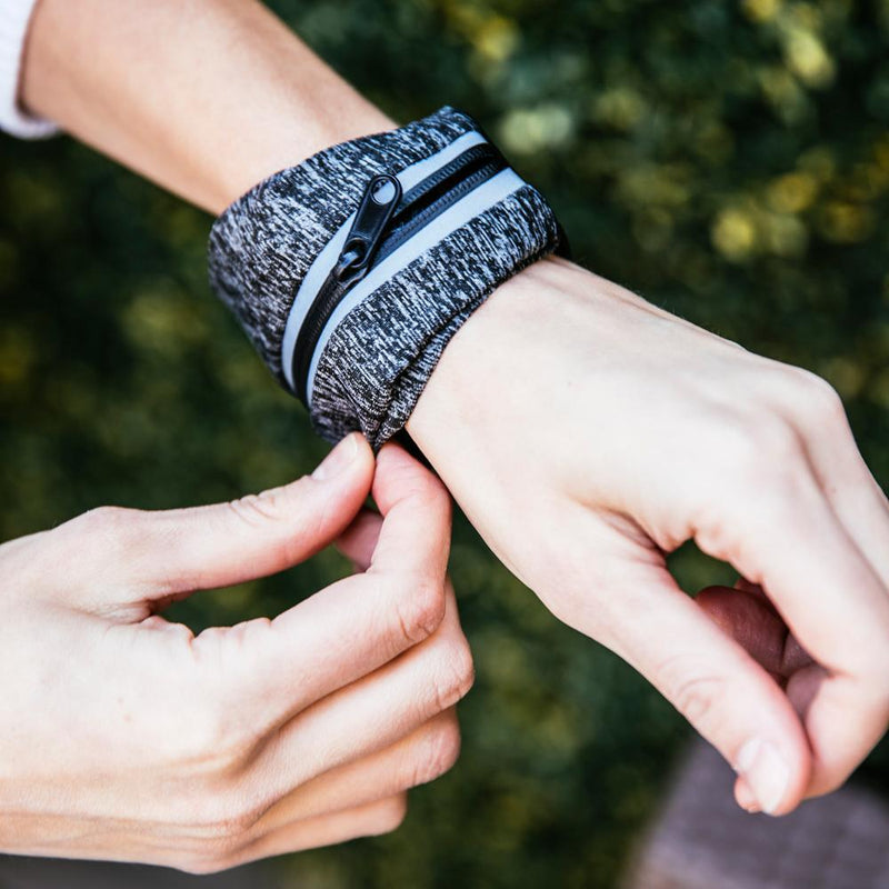 Fit Wrist Wallet: Live Well