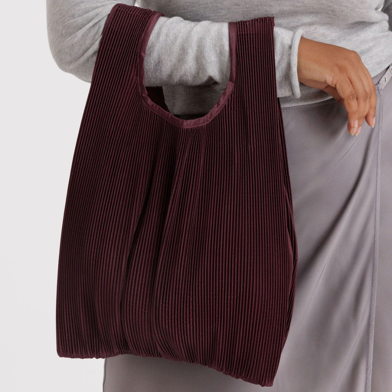 Pleated Baggu - Mahogany