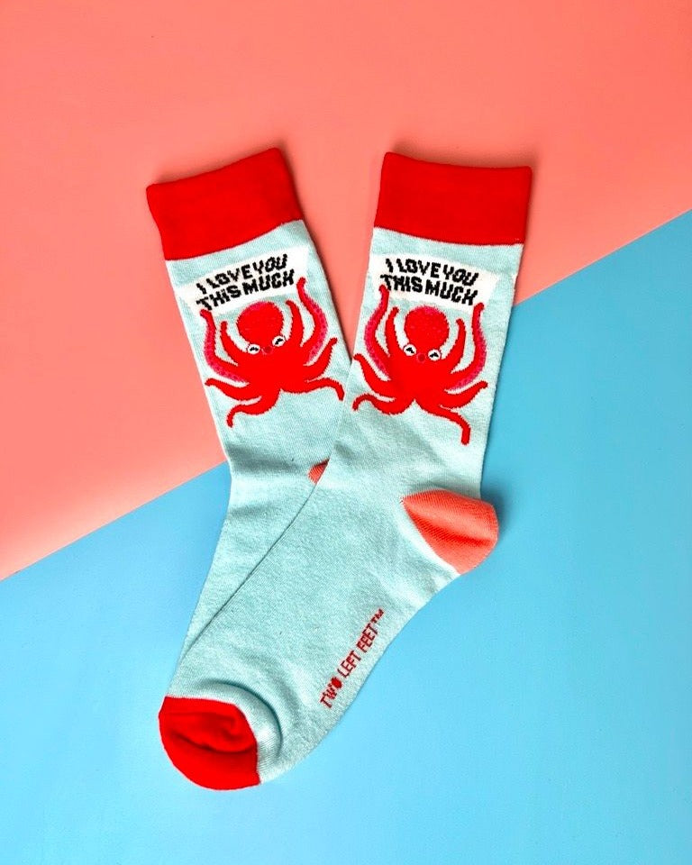 Chatterbox Socks: I Love You This Much