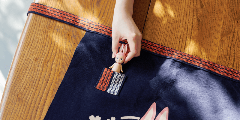 Sonny Angel Maekake Apron