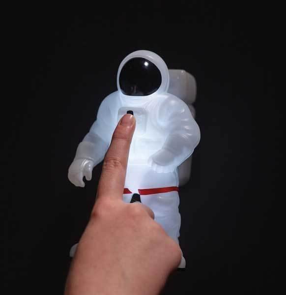 Light Up & Glow Astronaut - SpectrumStore SG