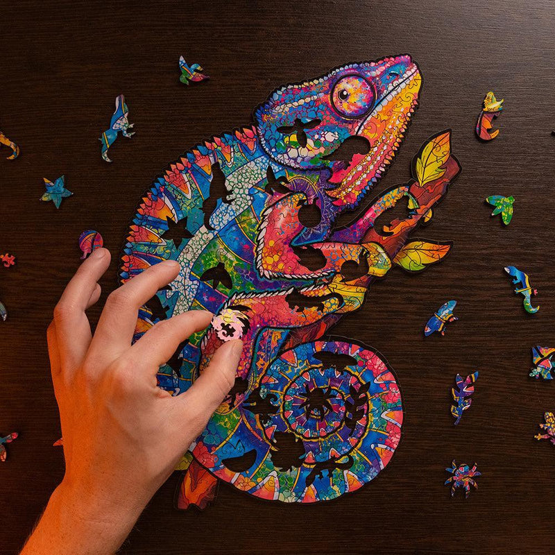 Wooden Puzzle: Iridescent Chameleon (Small/Medium) - SpectrumStore SG